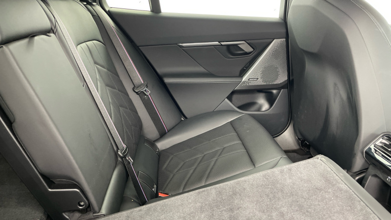 BMW 5 Series 520i M Sport Pro 5dr Auto Petrol Estate